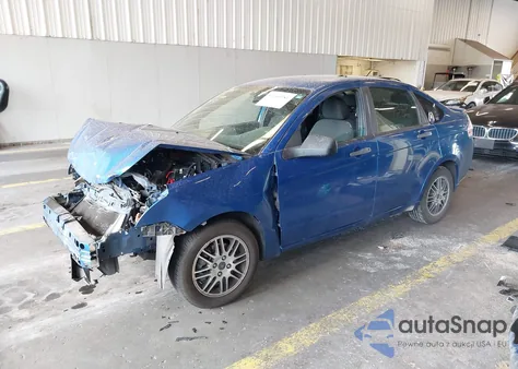 2011 Ford Focus Se z USA, uszkodzony, nr VIN 1FAHP3FN9BW107329